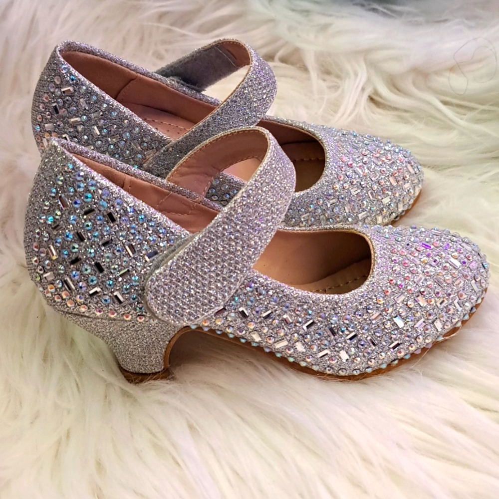 New Girls Dress Shoes w Small Heel